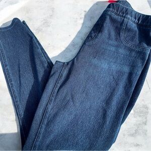 SPANX Dark Blue Denim Jeans. Size XL/TG.